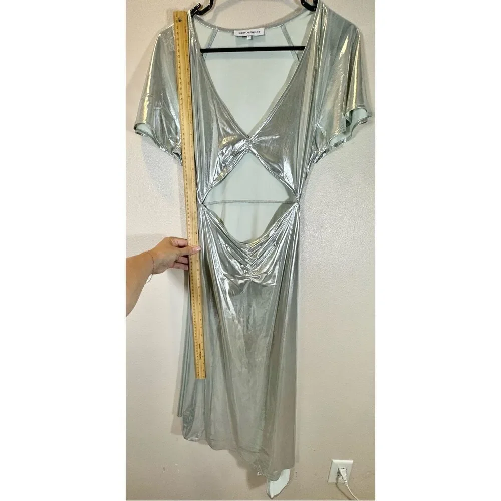 NWOT WeWoreWhat Metallic Silver Asymmetric Cutout Midi Dress Women's Small